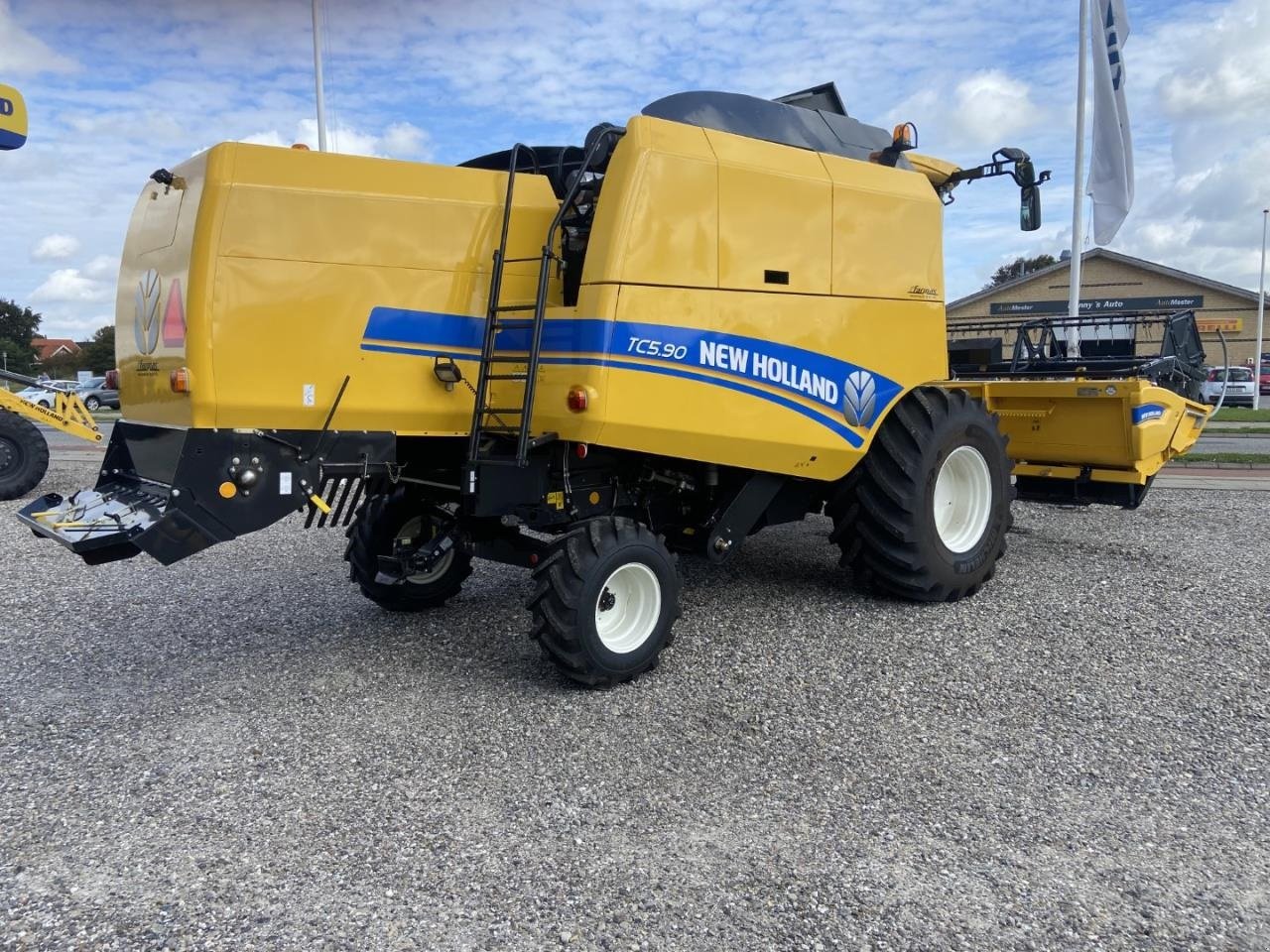 Mähdrescher tipa New Holland TC5.90 Stage V, Gebrauchtmaschine u Herning (Slika 4)