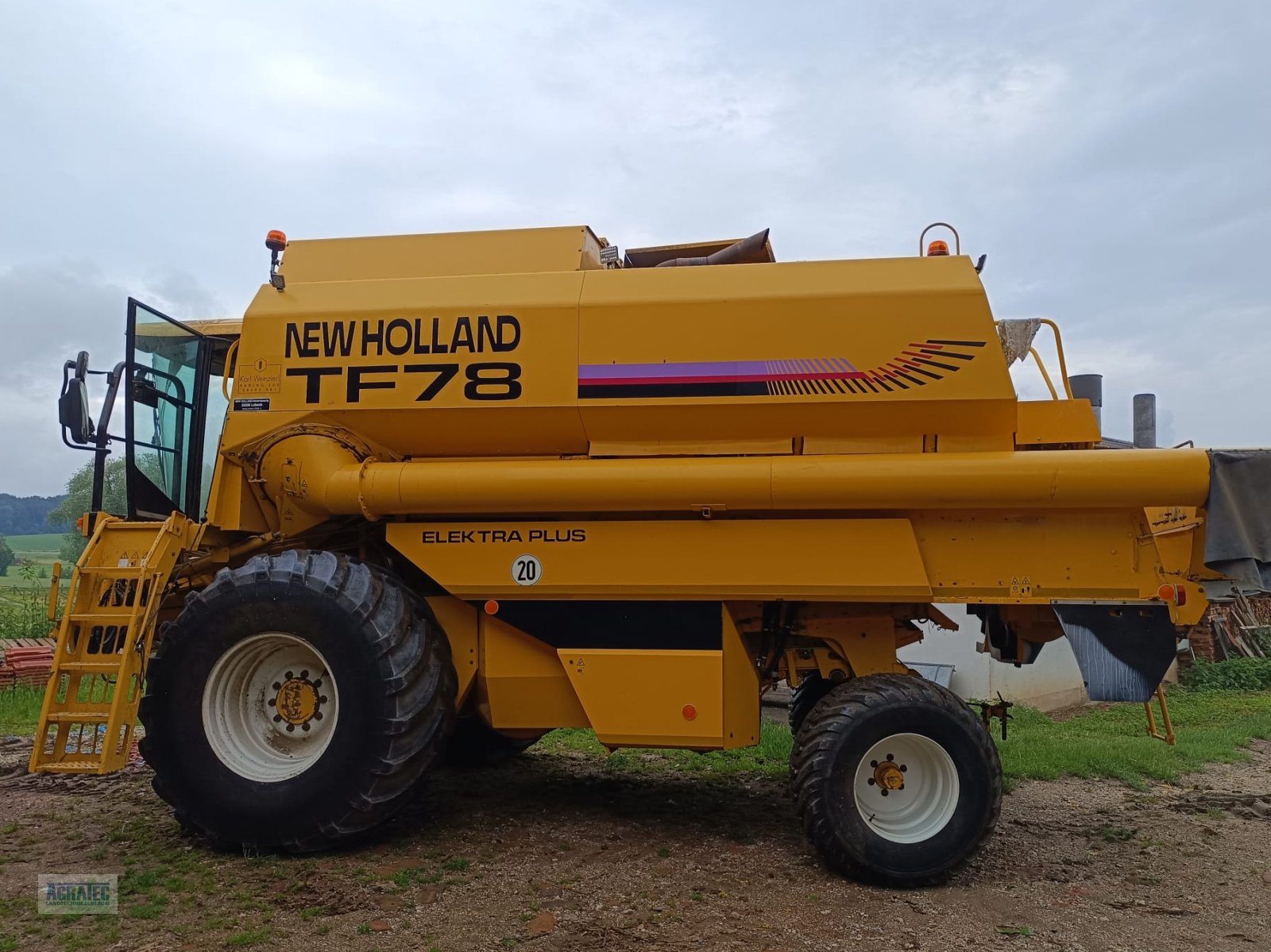 Mähdrescher del tipo New Holland TF 78 Elektra Plus, Gebrauchtmaschine In Schierling (Immagine 4)