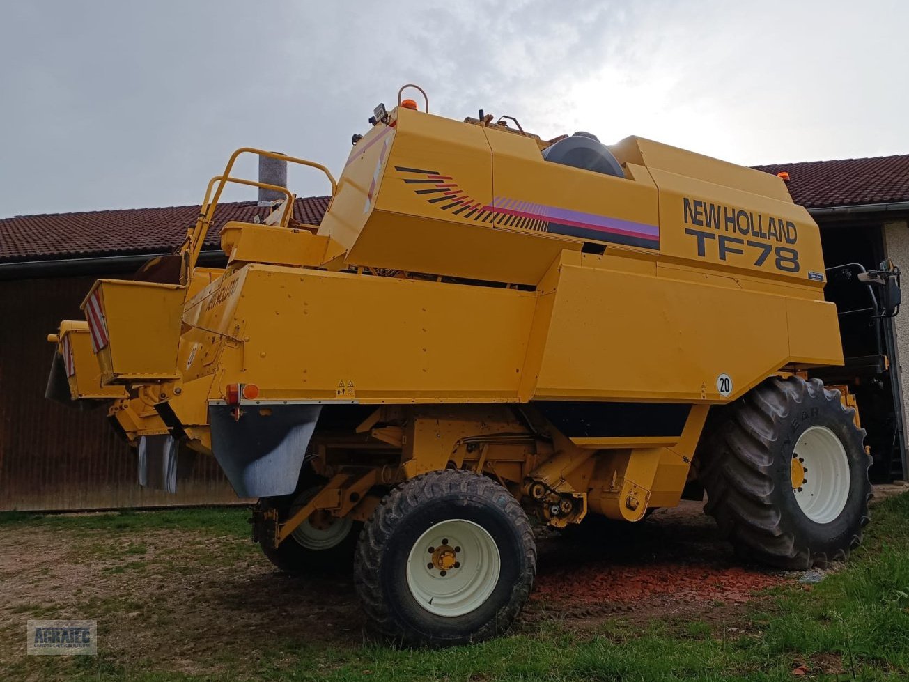 Mähdrescher del tipo New Holland TF 78 Elektra Plus, Gebrauchtmaschine In Schierling (Immagine 2)