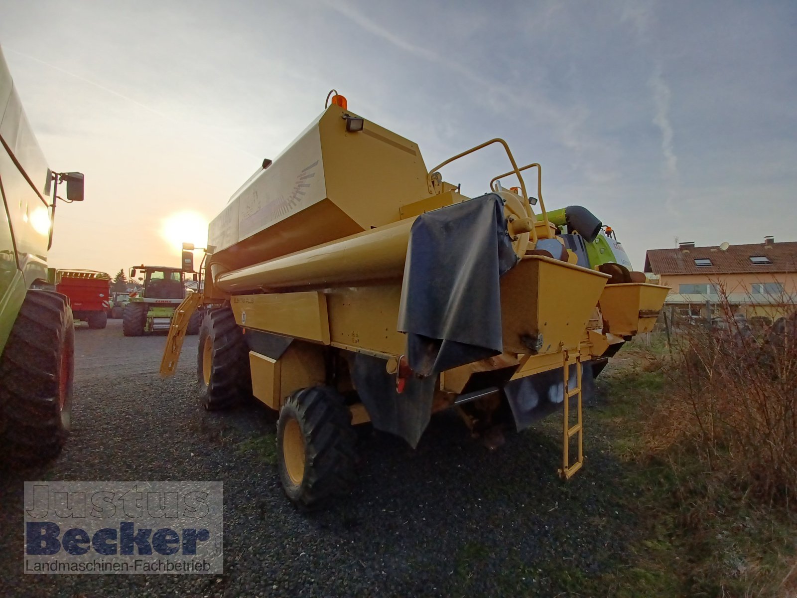 Mähdrescher of the type New Holland TF 78, Gebrauchtmaschine in Weimar-Niederwalgern (Picture 4)