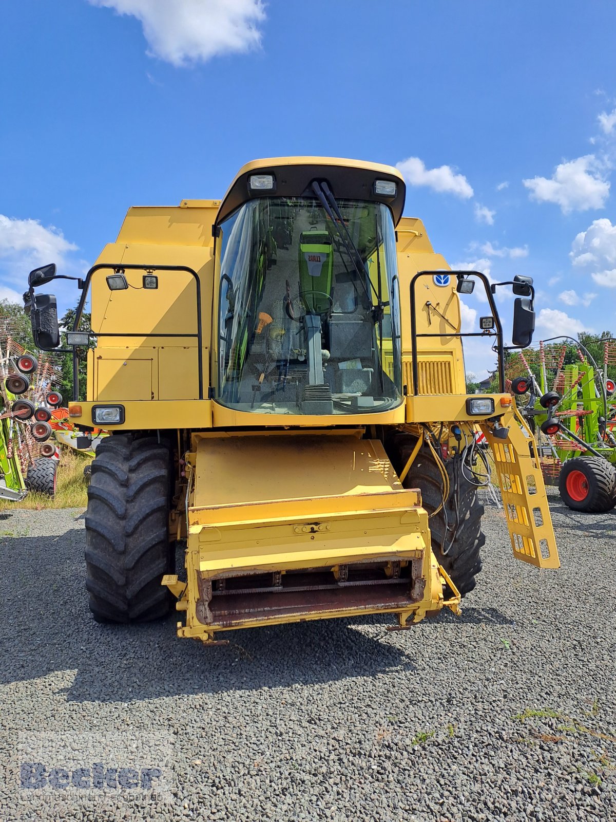 Mähdrescher of the type New Holland TF 78, Gebrauchtmaschine in Weimar-Niederwalgern (Picture 11)