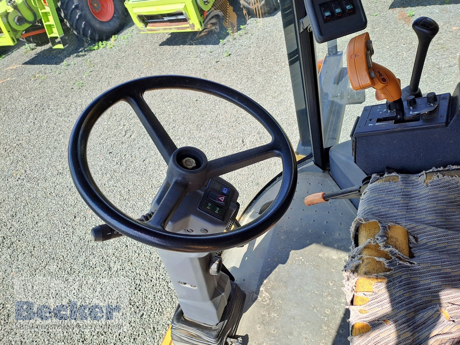 Mähdrescher of the type New Holland TF 78, Gebrauchtmaschine in Weimar-Niederwalgern (Picture 14)