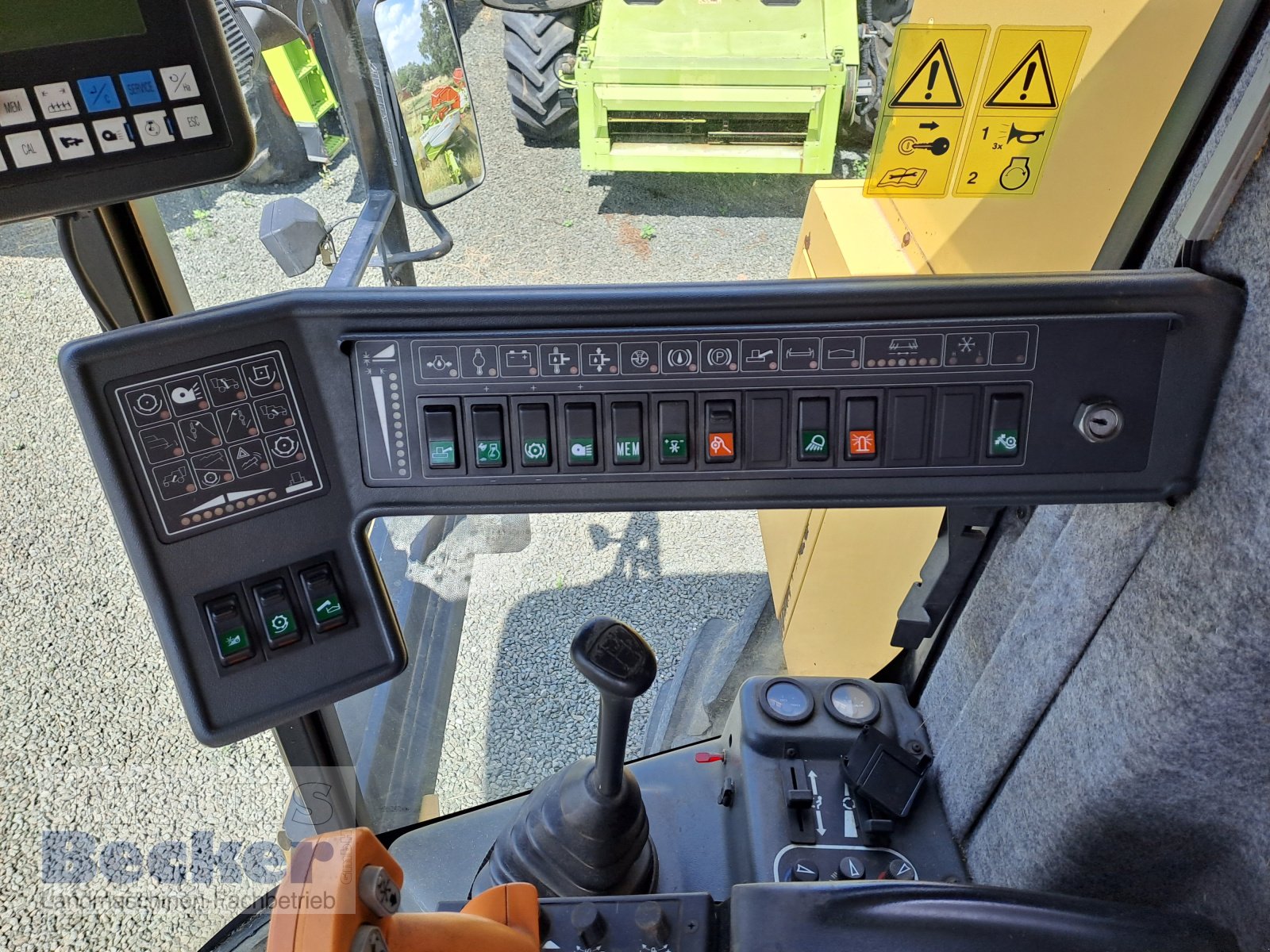 Mähdrescher of the type New Holland TF 78, Gebrauchtmaschine in Weimar-Niederwalgern (Picture 15)