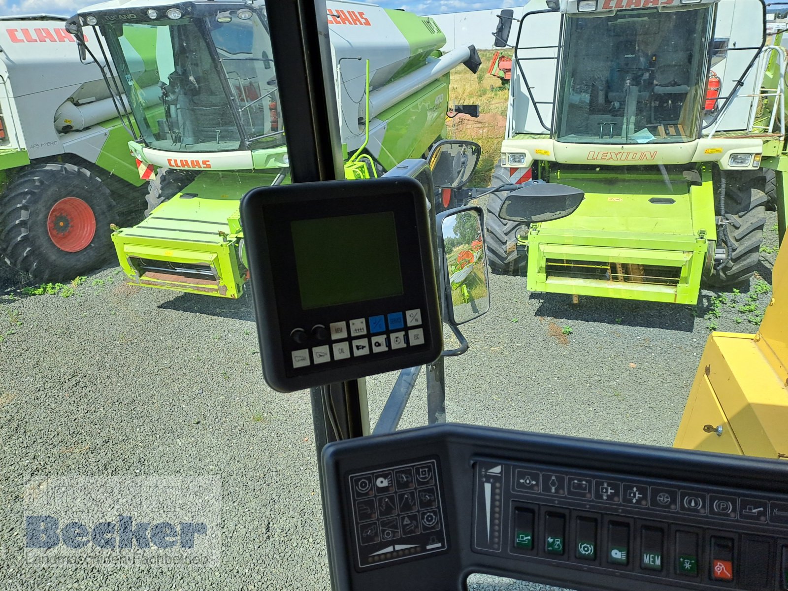 Mähdrescher of the type New Holland TF 78, Gebrauchtmaschine in Weimar-Niederwalgern (Picture 16)