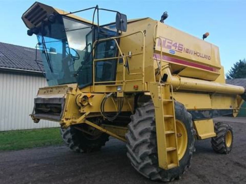 Mähdrescher Türe ait New Holland TF46, Gebrauchtmaschine içinde Hemmet (resim 1)
