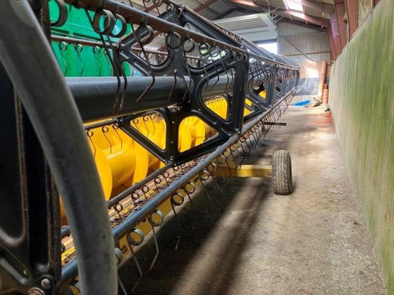 Mähdrescher of the type New Holland TF78 SLH, Gebrauchtmaschine in Middelfart (Picture 9)