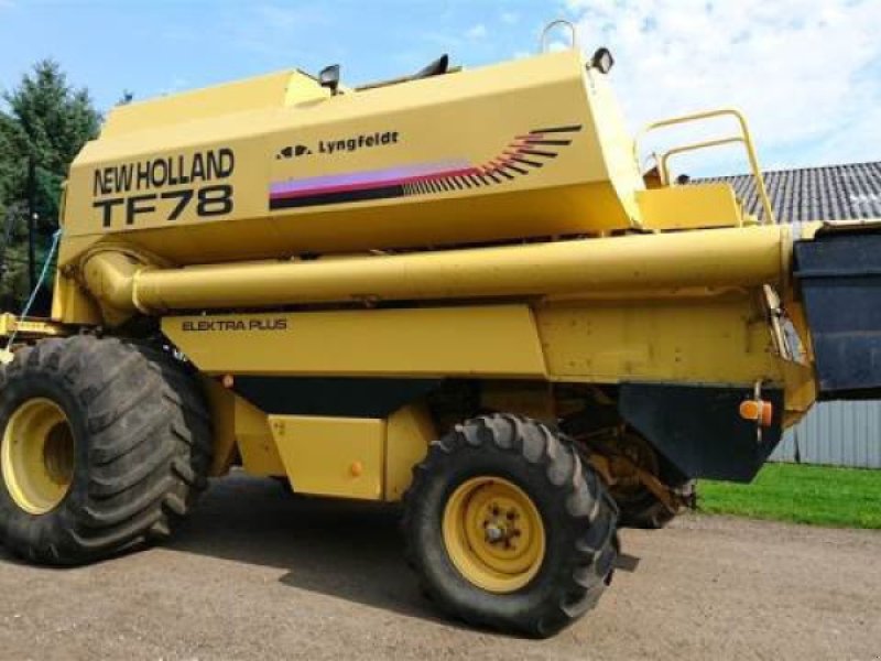 Mähdrescher Türe ait New Holland TF78, Gebrauchtmaschine içinde Hemmet (resim 1)