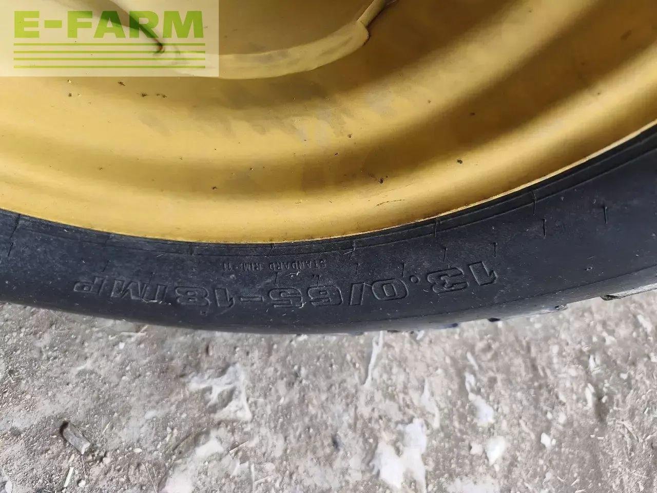 Mähdrescher del tipo New Holland tx 32, Gebrauchtmaschine In CHAUVONCOURT (Immagine 11)