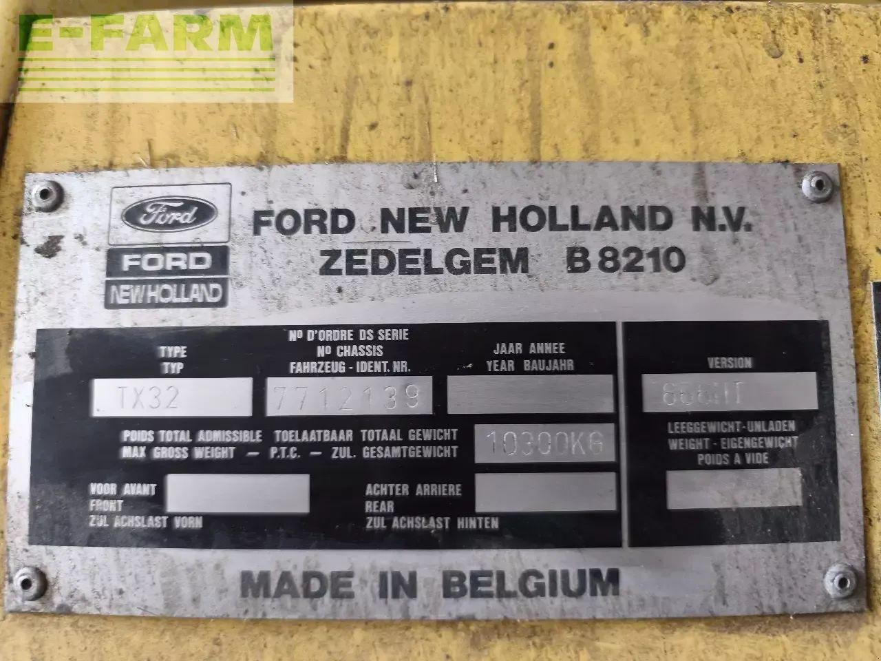 Mähdrescher del tipo New Holland tx 32, Gebrauchtmaschine en CHAUVONCOURT (Imagen 7)