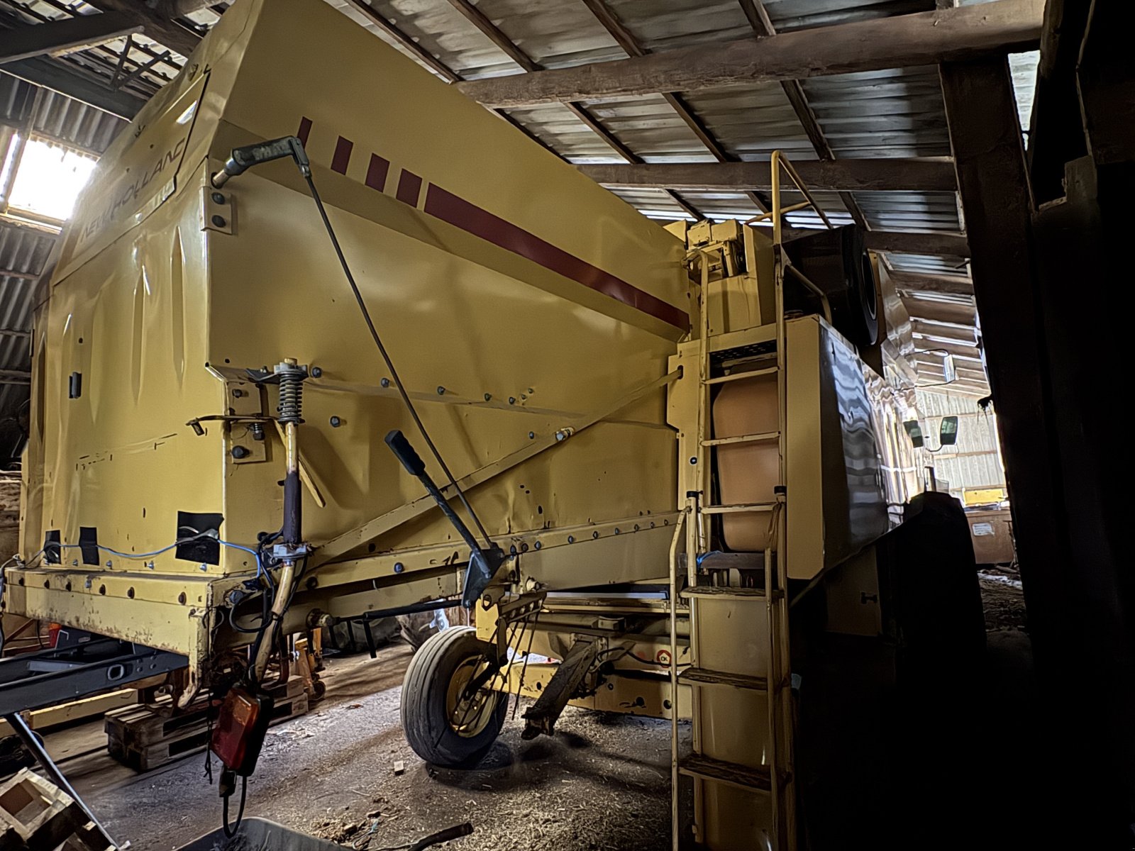 Mähdrescher des Typs New Holland TX 34 SLH, Gebrauchtmaschine in Thisted (Bild 1)