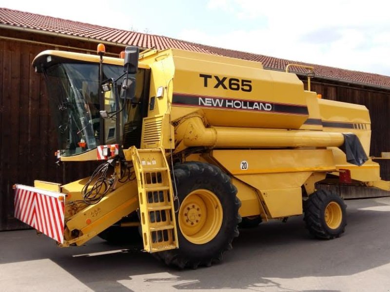 Mähdrescher des Typs New Holland TX 65, Gebrauchtmaschine in Pemfling (Bild 1)