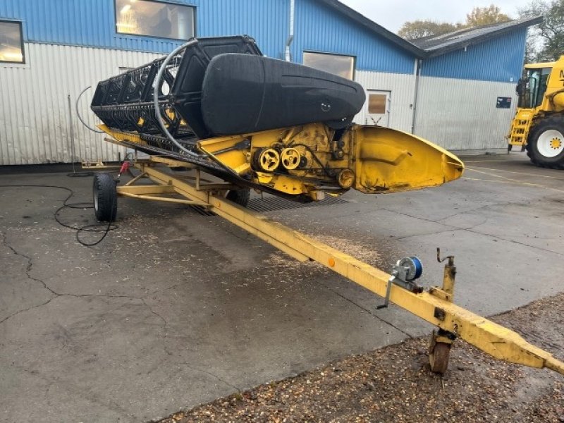 Mähdrescher типа New Holland TX 66 SLH 20 FOD, Gebrauchtmaschine в Rødding (Фотография 10)