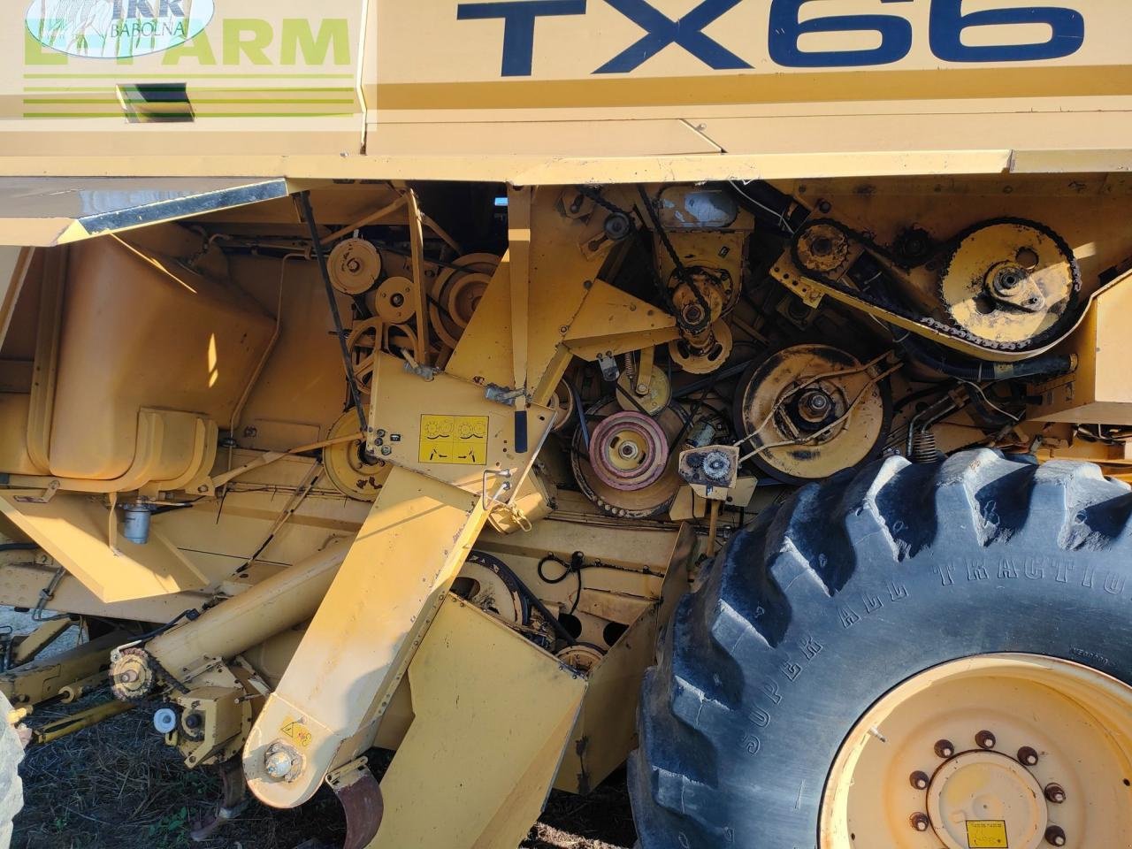 Mähdrescher of the type New Holland TX 66, Gebrauchtmaschine in Hamburg (Picture 3)