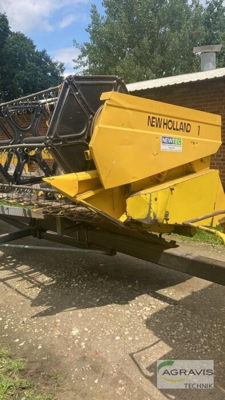 Mähdrescher of the type New Holland TX 67, Gebrauchtmaschine in Schneverdingen (Picture 12)