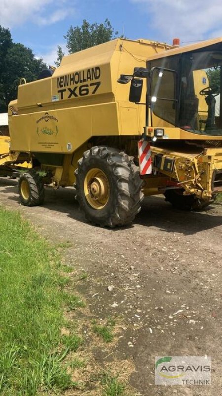 Mähdrescher of the type New Holland TX 67, Gebrauchtmaschine in Schneverdingen (Picture 3)
