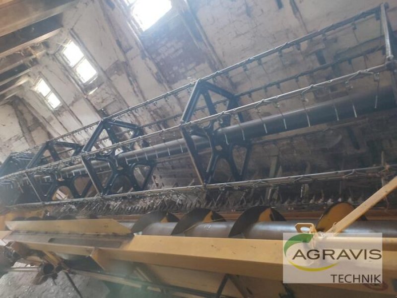 Mähdrescher of the type New Holland TX 67, Gebrauchtmaschine in Schneverdingen (Picture 16)