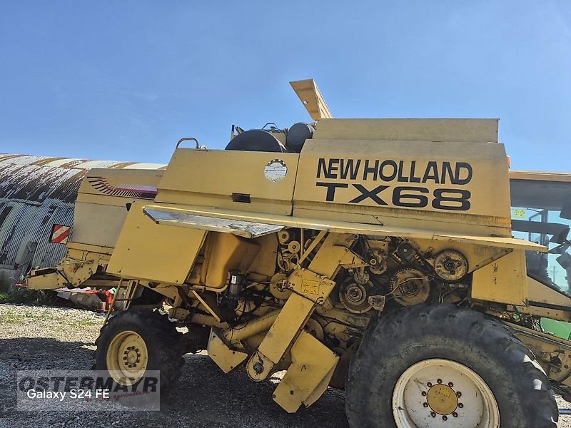 Mähdrescher of the type New Holland TX 68 Plus, Gebrauchtmaschine in Mediasch (Picture 4)