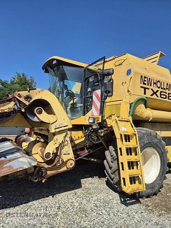 Mähdrescher of the type New Holland TX 68 Plus, Gebrauchtmaschine in Mediasch (Picture 9)