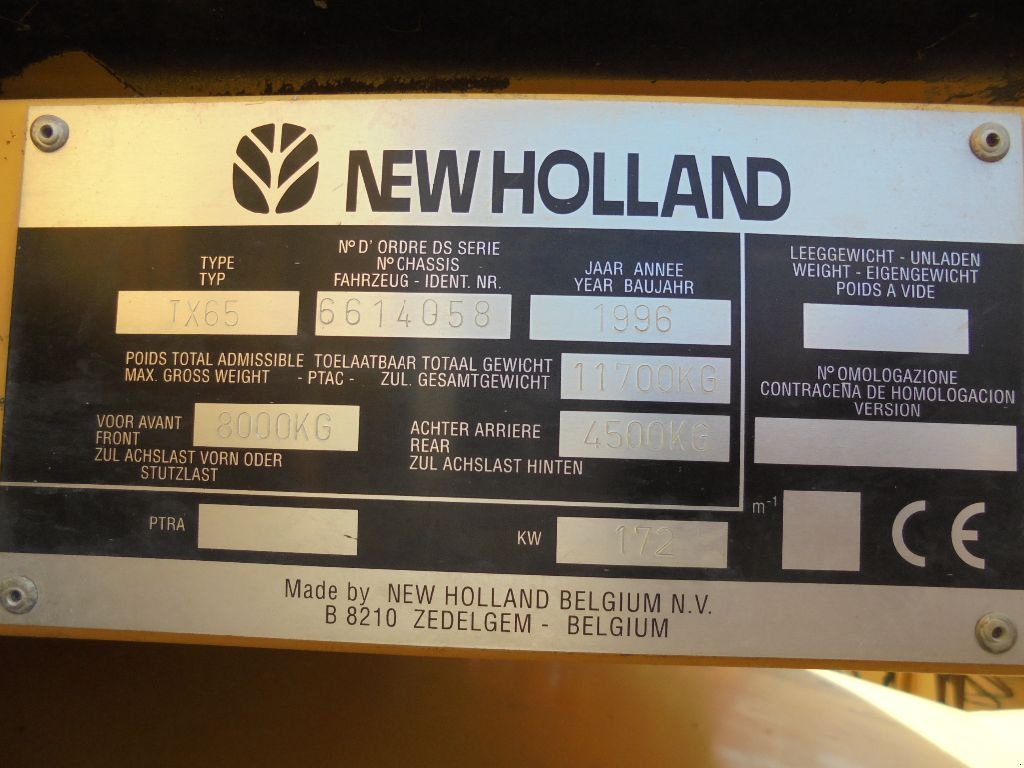 Mähdrescher типа New Holland TX65, Gebrauchtmaschine в AUTHON (Фотография 10)