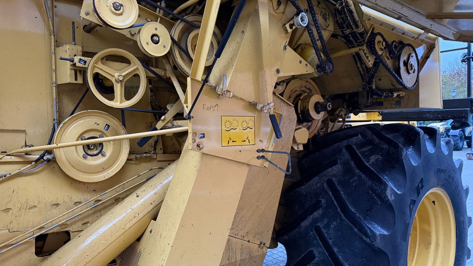 Mähdrescher des Typs New Holland TX68 + 24” skærebord, Gebrauchtmaschine in Gjerlev J. (Bild 13)