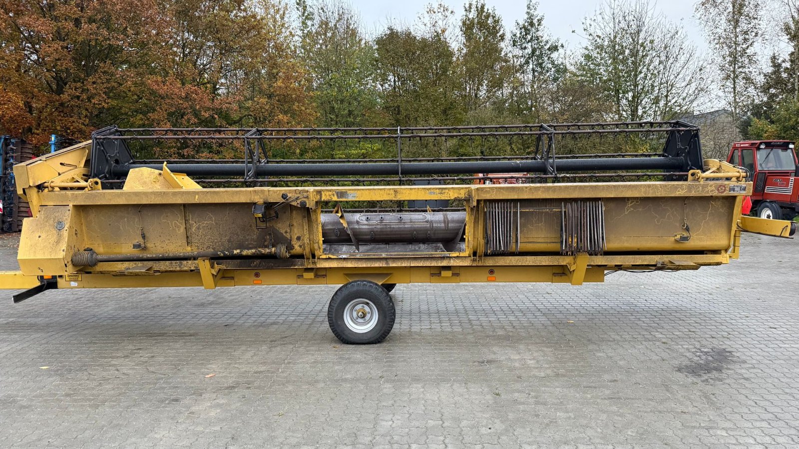 Mähdrescher des Typs New Holland TX68 + 24” skærebord, Gebrauchtmaschine in Gjerlev J. (Bild 19)