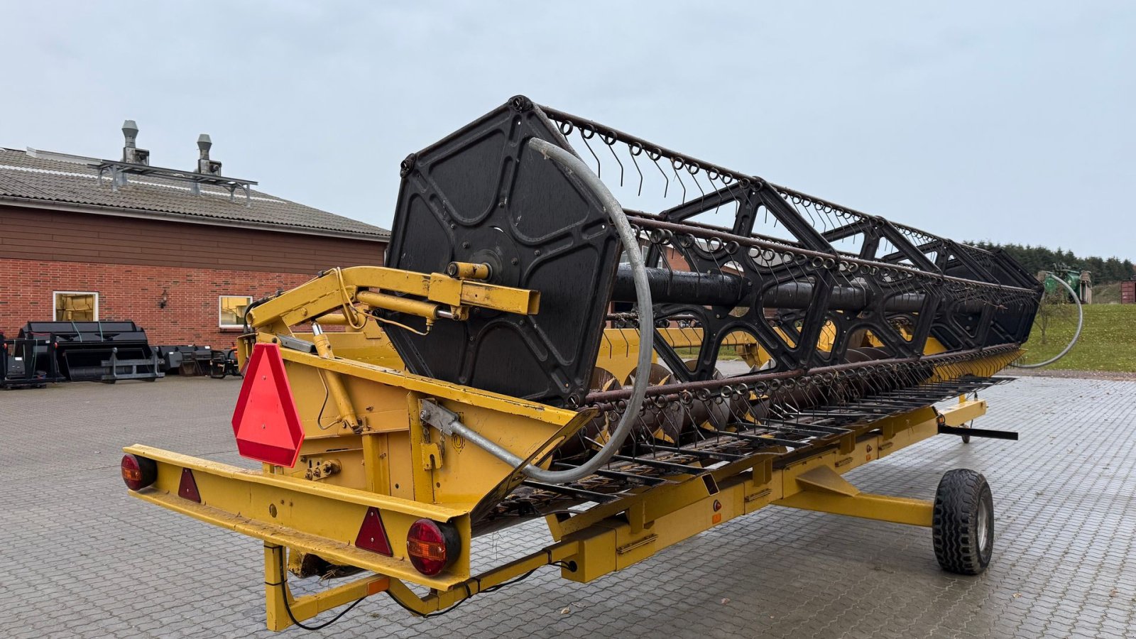 Mähdrescher des Typs New Holland TX68 + 24” skærebord, Gebrauchtmaschine in Gjerlev J. (Bild 22)