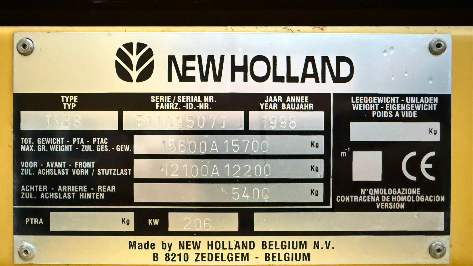 Mähdrescher des Typs New Holland TX68 + 24” skærebord, Gebrauchtmaschine in Gjerlev J. (Bild 24)