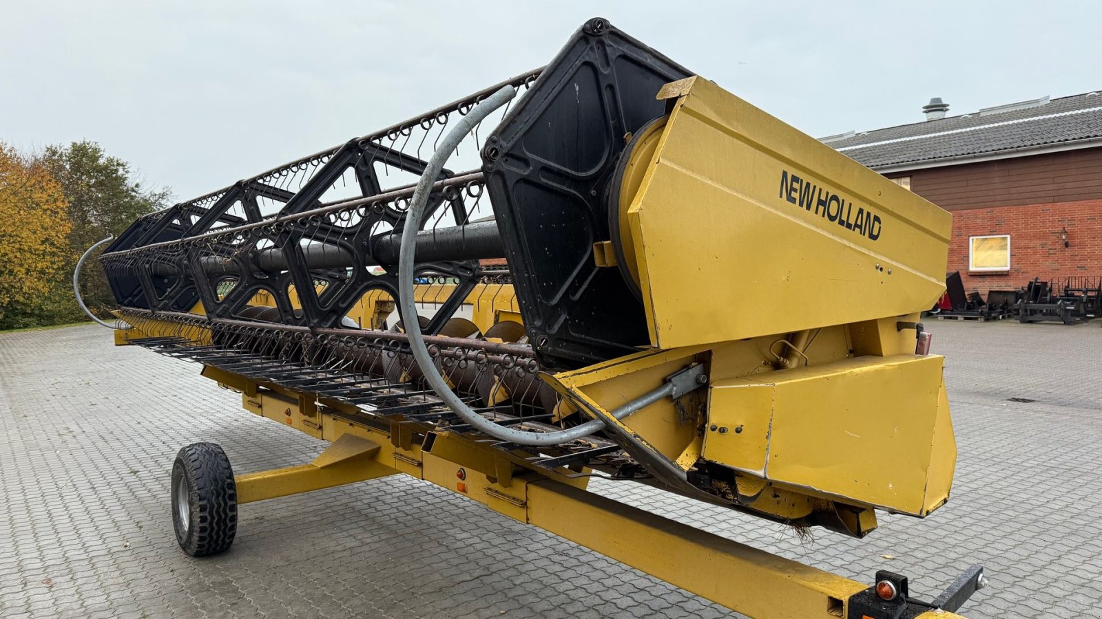 Mähdrescher des Typs New Holland TX68 + 24” skærebord, Gebrauchtmaschine in Gjerlev J. (Bild 21)