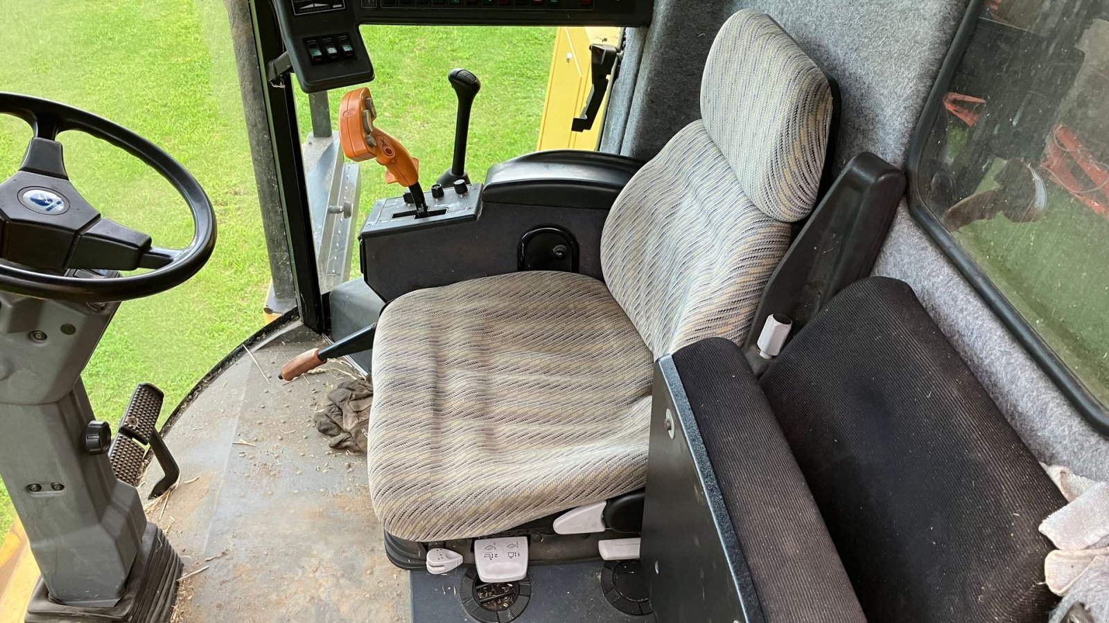 Mähdrescher tip New Holland TX68 FSH, Gebrauchtmaschine in Roskilde (Poză 9)