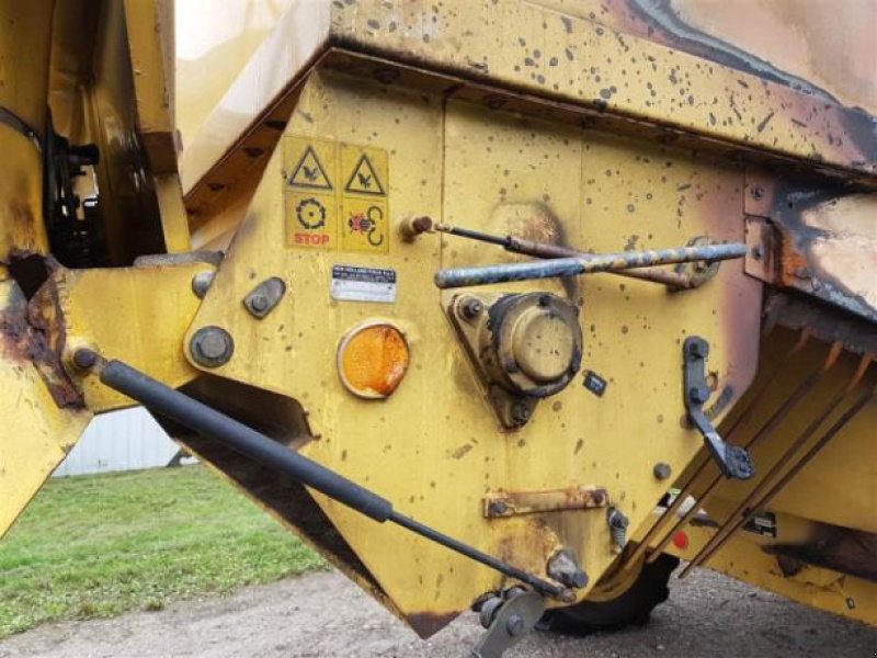 Mähdrescher of the type New Holland TX68, Gebrauchtmaschine in Hemmet (Picture 8)