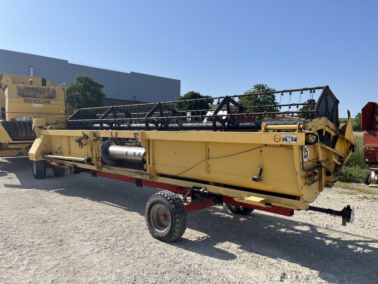 Mähdrescher del tipo New Holland TX68, Gebrauchtmaschine In VERT TOULON (Immagine 10)