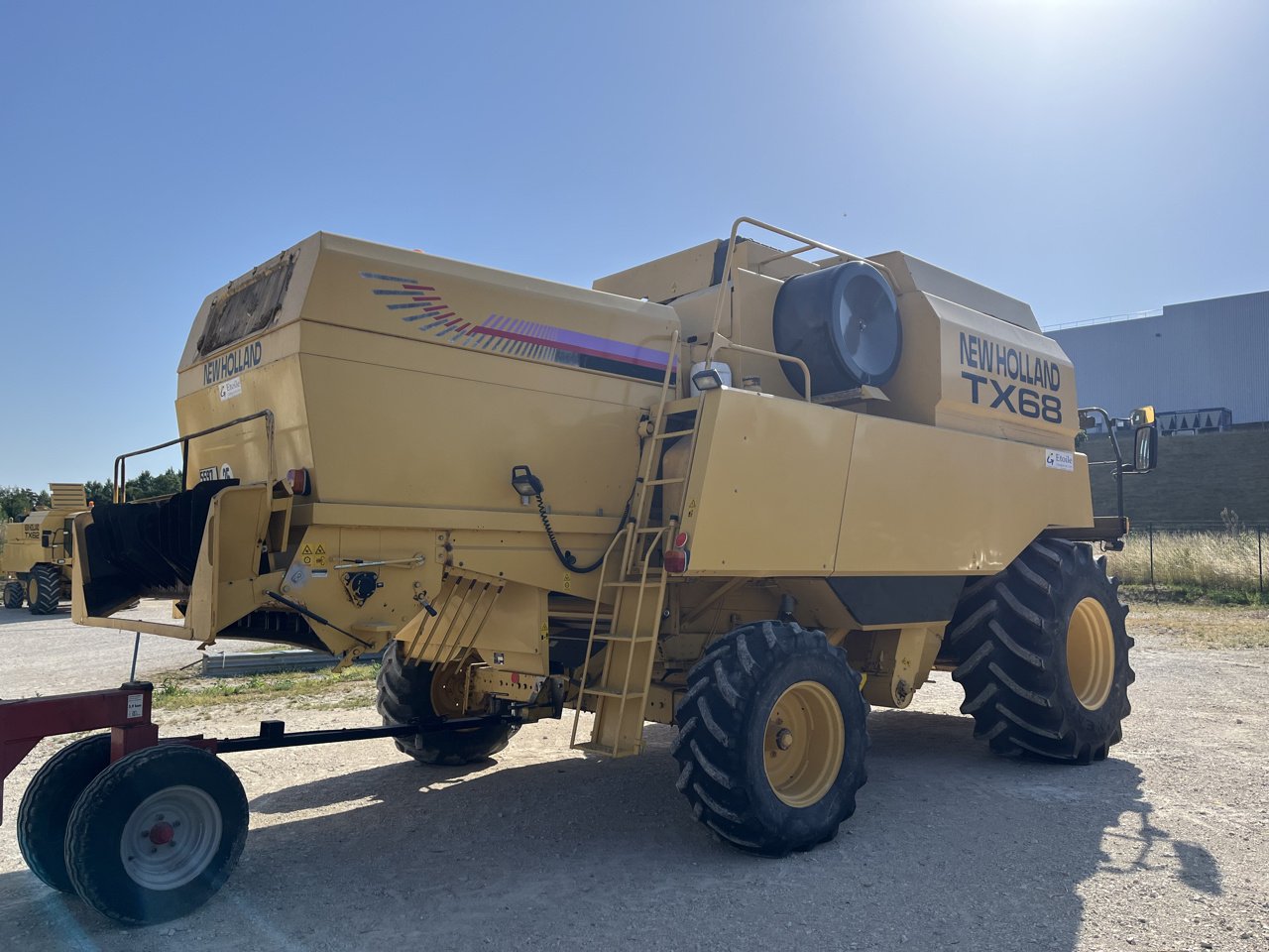 Mähdrescher del tipo New Holland TX68, Gebrauchtmaschine In VERT TOULON (Immagine 11)