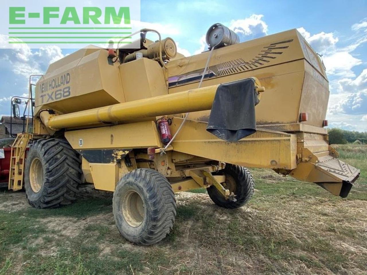 Mähdrescher of the type New Holland tx68, Gebrauchtmaschine in SZEGED (Picture 5)