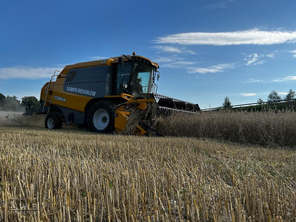 Mähdrescher del tipo Sampo C8, Gebrauchtmaschine In Neustadt (Immagine 7)