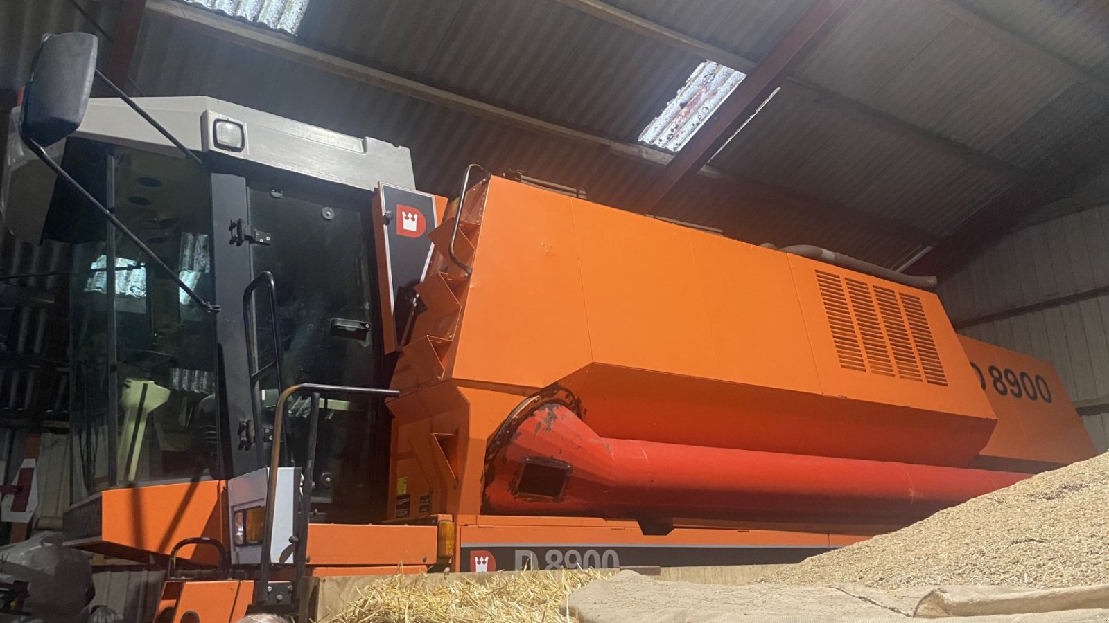 Mähdrescher typu Sonstige 8900 JUMBO, Gebrauchtmaschine w øster ulslev (Zdjęcie 1)