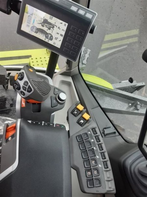 Mähdrescher tip Sonstige CLAAS MÄHDRESCHER EVION 450, Gebrauchtmaschine in Lommatzsch (Poză 8)