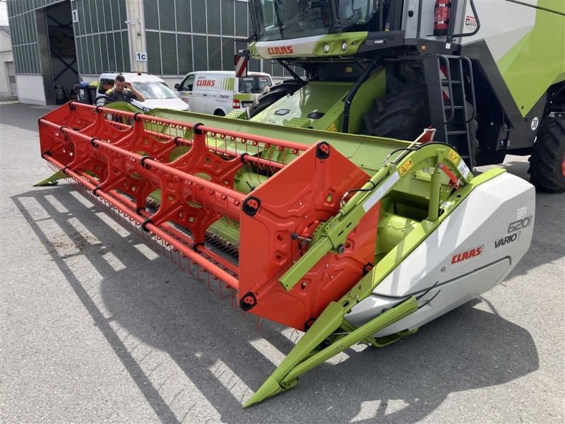 Mähdrescher tip Sonstige CLAAS MÄHDRESCHER EVION 450, Gebrauchtmaschine in Lommatzsch (Poză 16)