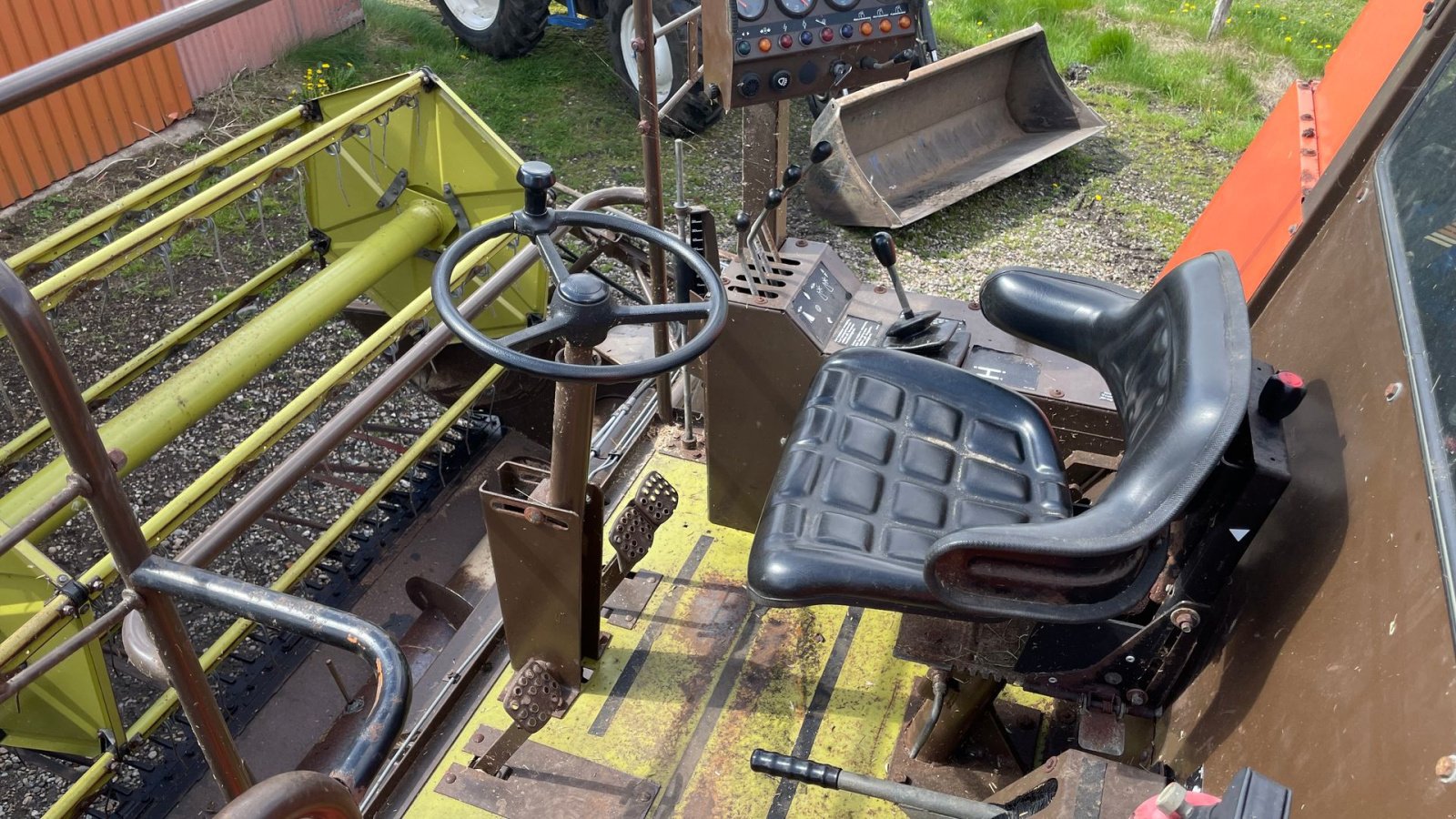 Mähdrescher tip Sonstige D 3000, Gebrauchtmaschine in Ikast (Poză 9)