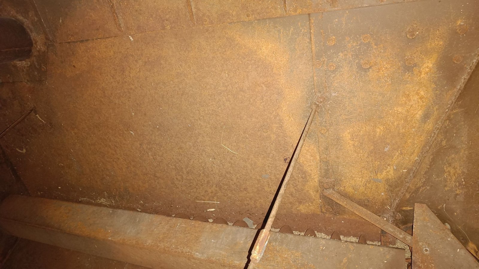 Mähdrescher of the type Sonstige D9000 med 20 fod power flow skærebord, Gebrauchtmaschine in Egtved (Picture 18)