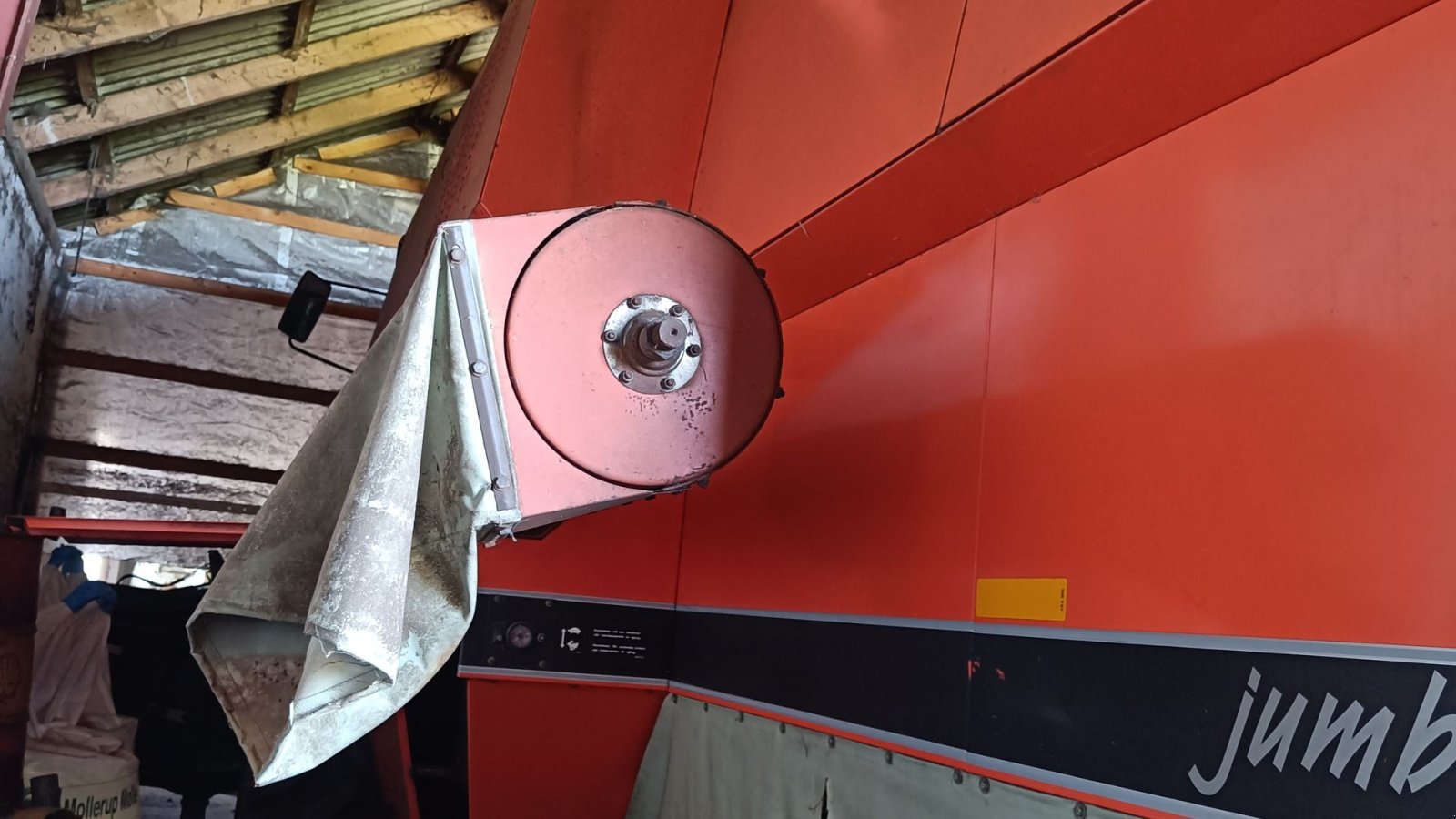 Mähdrescher of the type Sonstige D9000 med 20 fod power flow skærebord, Gebrauchtmaschine in Egtved (Picture 4)