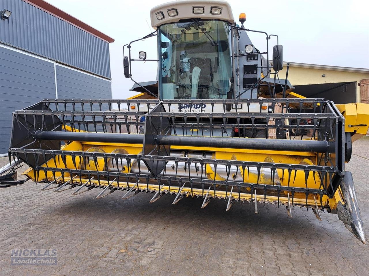 Mähdrescher del tipo Sonstige Sampo SR2045, Gebrauchtmaschine en Schirradorf (Imagen 1)