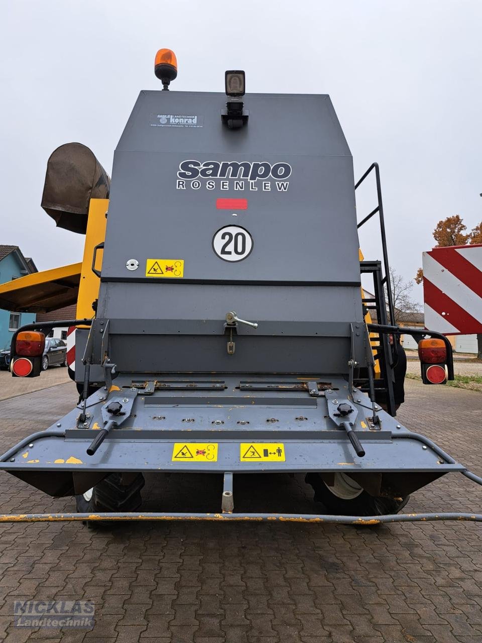 Mähdrescher del tipo Sonstige Sampo SR2045, Gebrauchtmaschine en Schirradorf (Imagen 12)