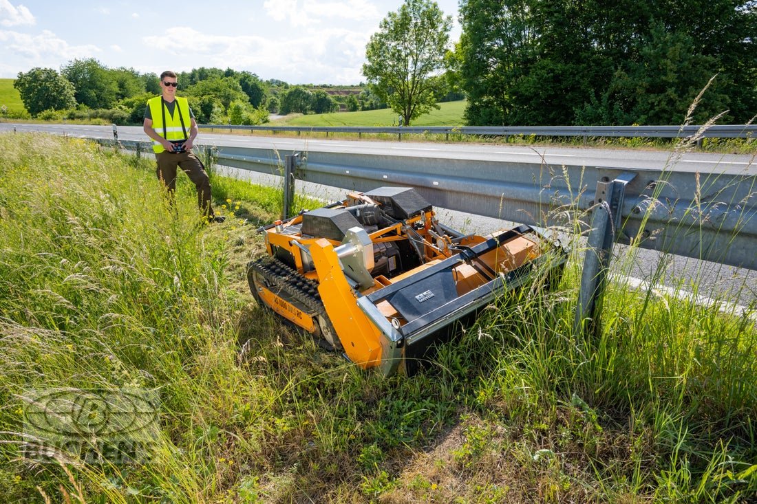 Mähraupe des Typs AS-Motor AS 1000 OVIS RC, Neumaschine in Olpe (Bild 7)