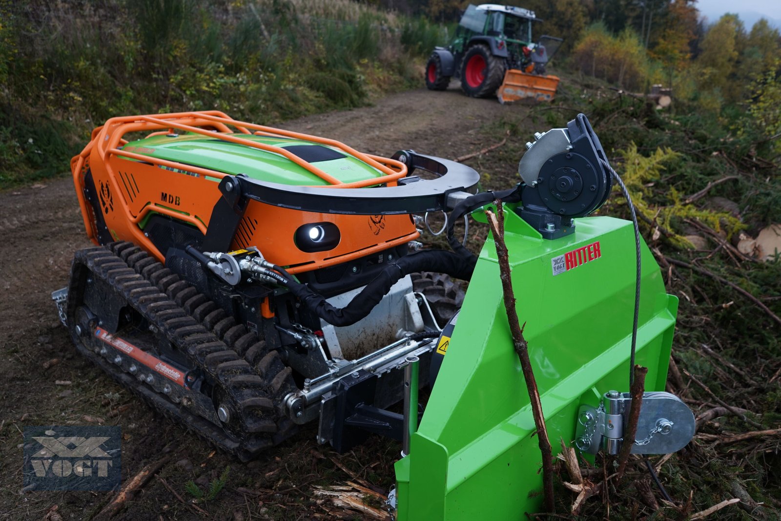 Mähraupe des Typs MDB LV 600 PRO Mulchraupe /Funkraupe /Geräteträger mit Ritter D60 Seilwinde, Neumaschine in Schmallenberg (Bild 8)