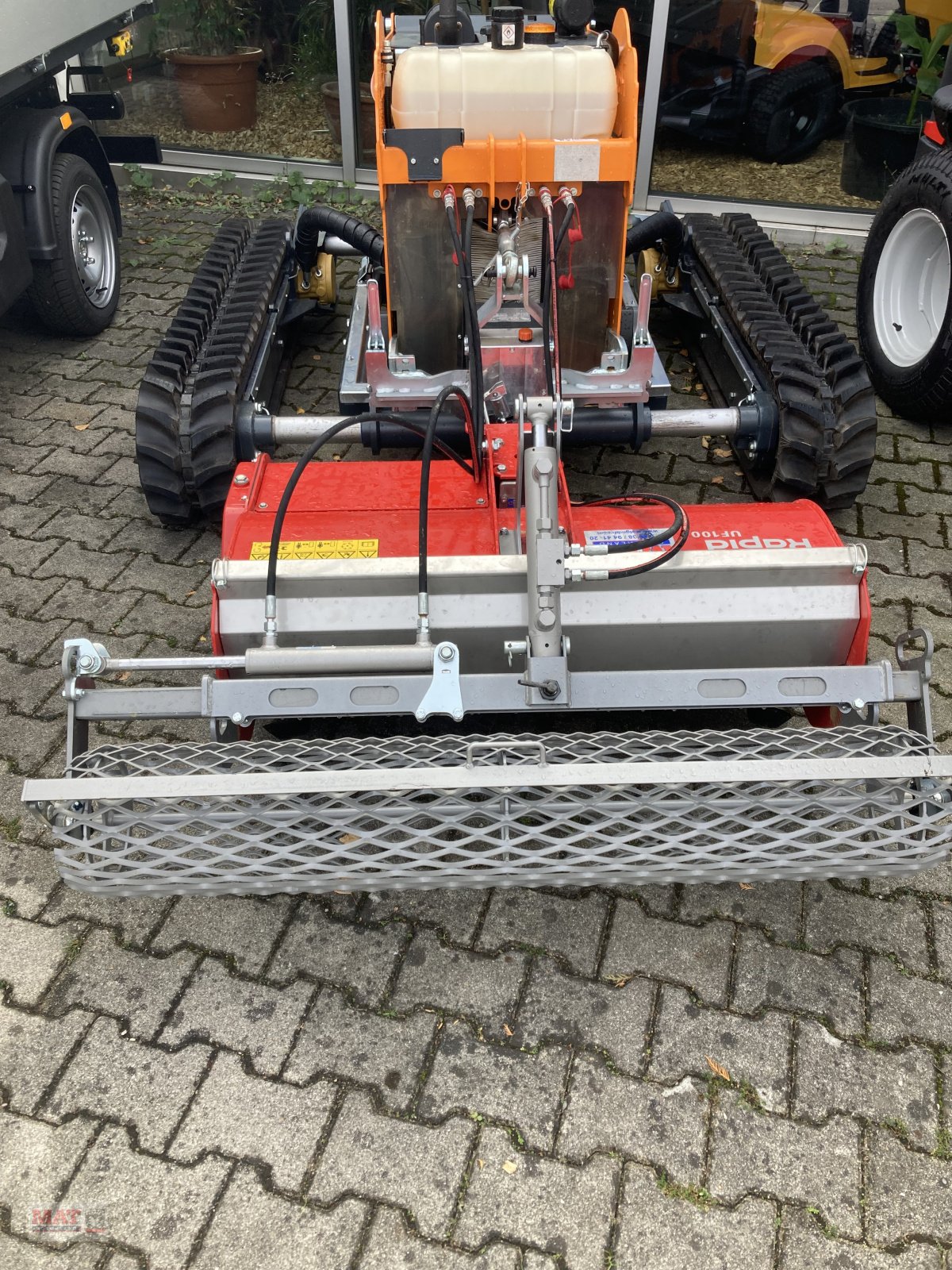 Mähraupe des Typs Rapid Vario 25, Neumaschine in Waldkraiburg (Bild 1)