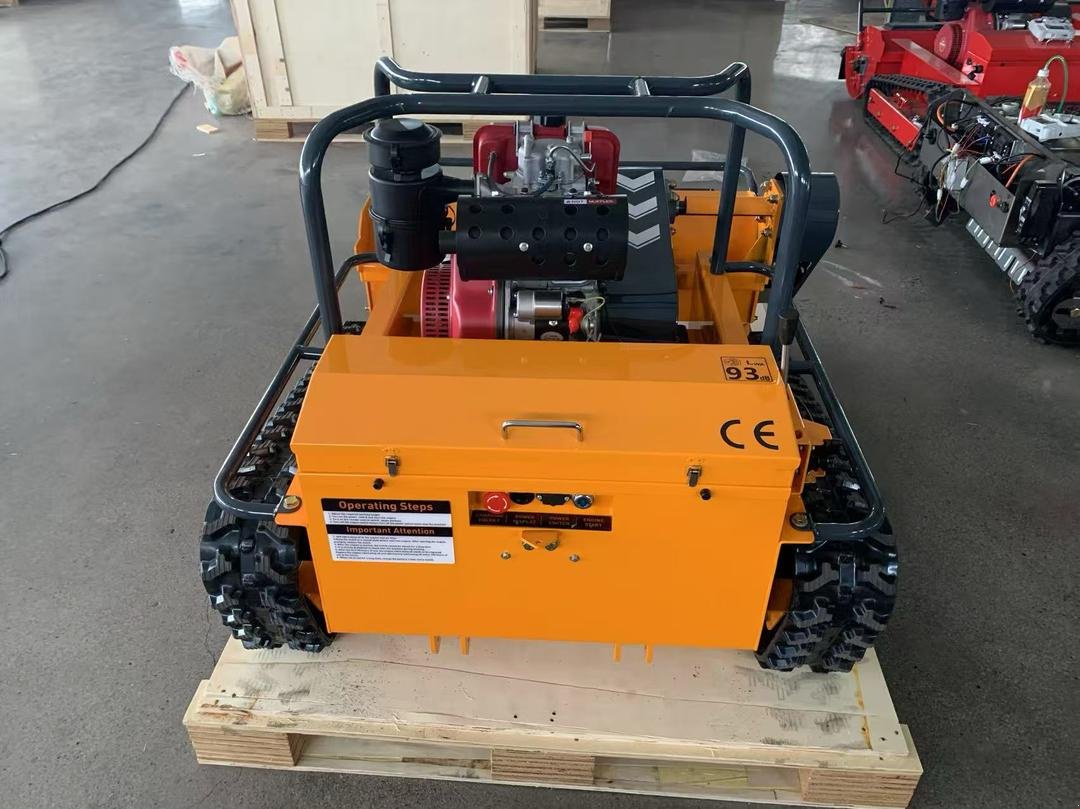 Mähraupe a típus schieder M1200 Ferngesteuerter Hochgras- & Schlegelmulcher, Neumaschine ekkor: mixnitz (Kép 4)