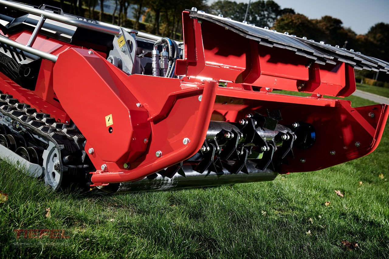 Mähraupe typu Timan RC 1000S, Neumaschine v Veitsbronn (Obrázek 5)