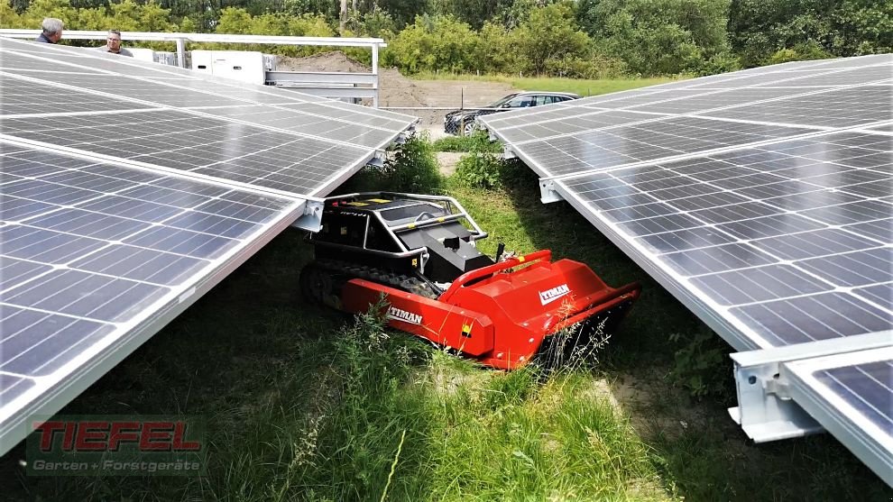 Mähraupe typu Timan RC 751, Neumaschine v Veitsbronn (Obrázek 2)