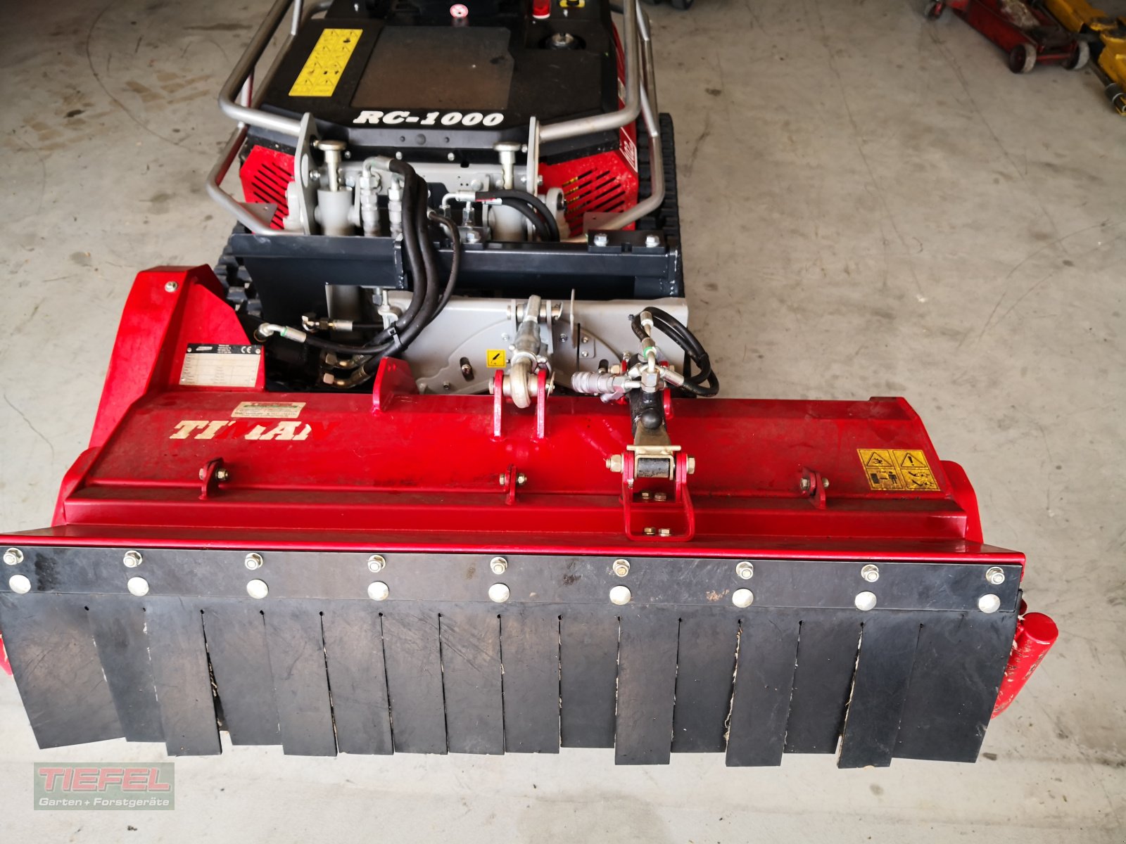 Mähraupe des Typs Timan Seitenverschiebung für RC 1000, Neumaschine in Veitsbronn (Bild 5)