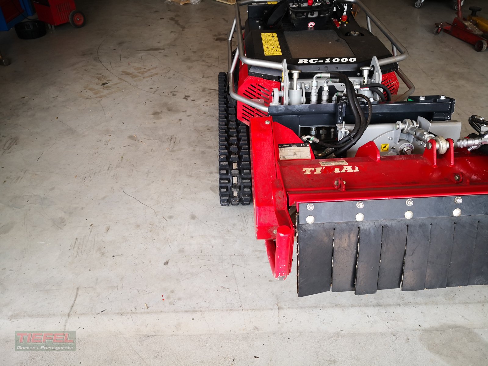 Mähraupe des Typs Timan Seitenverschiebung für RC 1000, Neumaschine in Veitsbronn (Bild 6)